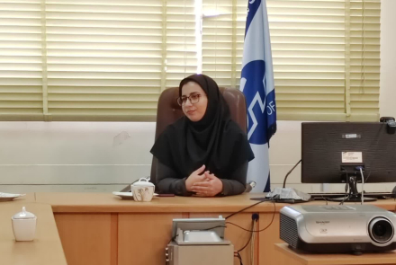 برگزاری جلسه آموزشی با موضوع جوانی جمعیت ویژه کارکنان اداره مخابرات شهرستان همزمان با هفته سلامت 2